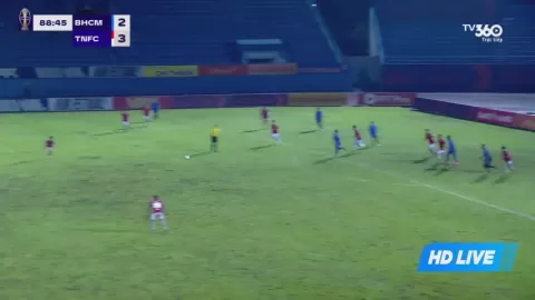Poster siaran Becamex Ho Chi Minh City VS Thai Nguyen